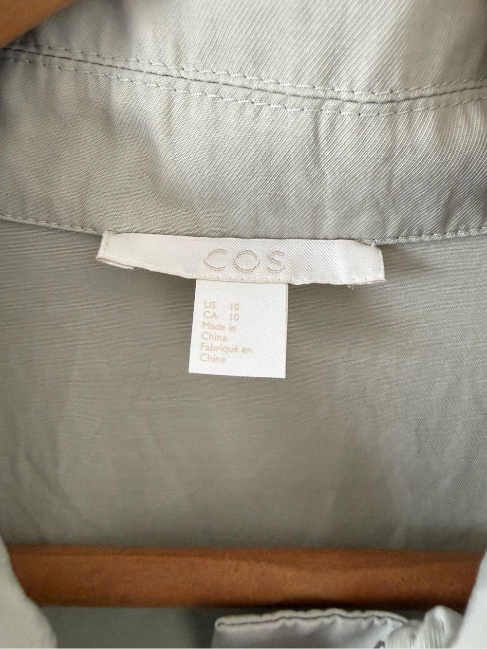 COS Sage Green Gray Half Zip Collared Short Sleeve Top Size 10 Utility Shirt - Picture 9 of 11